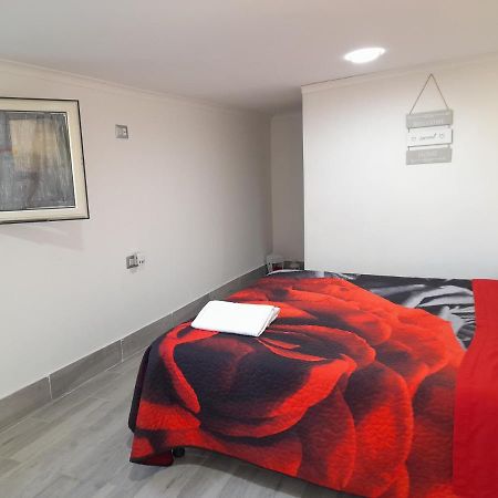 La Dependance Di Marcello Napoli Centro Hotel Bagian luar foto