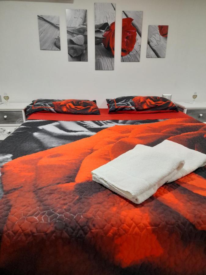 La Dependance Di Marcello Napoli Centro Hotel Bagian luar foto