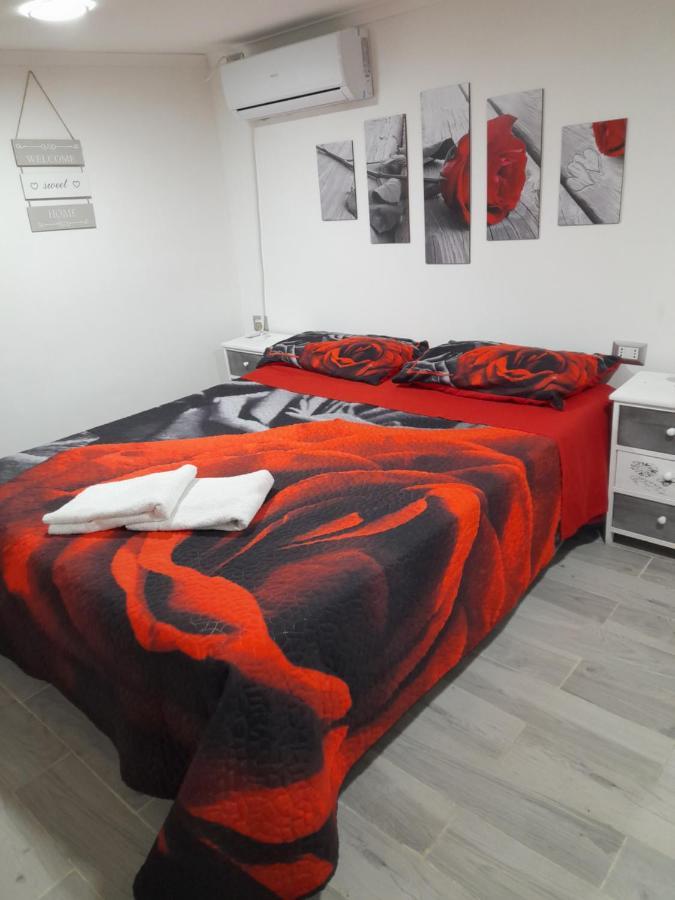 La Dependance Di Marcello Napoli Centro Hotel Bagian luar foto