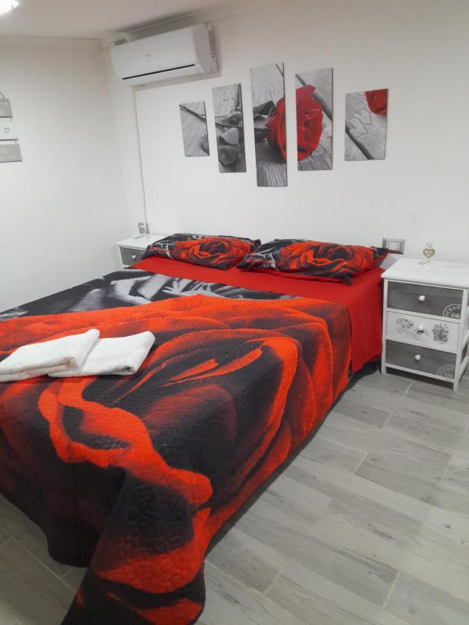 La Dependance Di Marcello Napoli Centro Hotel Bagian luar foto